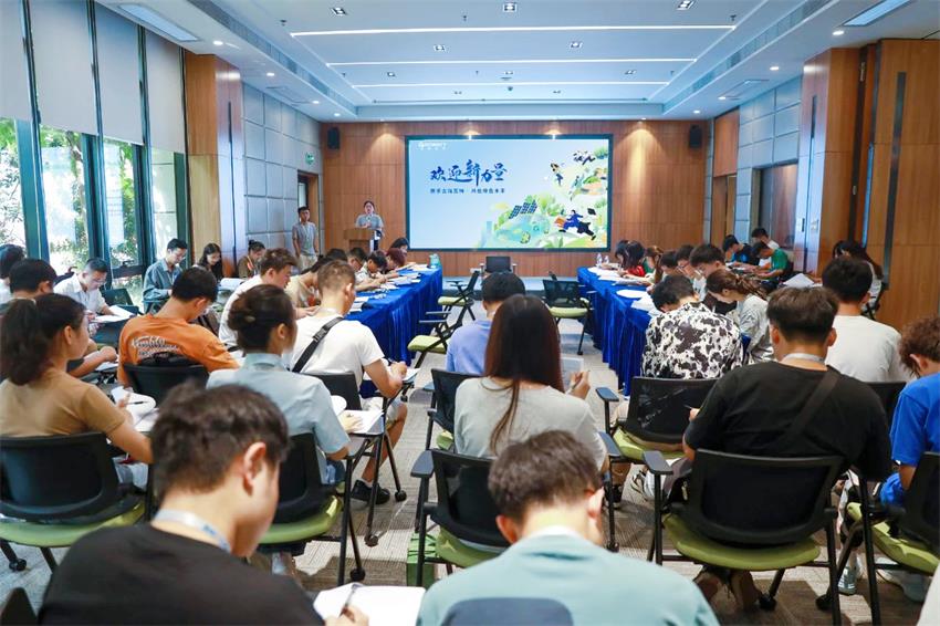 應屆生將陸續入職古瑞瓦特